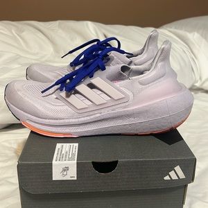 Adidas Ultraboost Lite-women’s 8